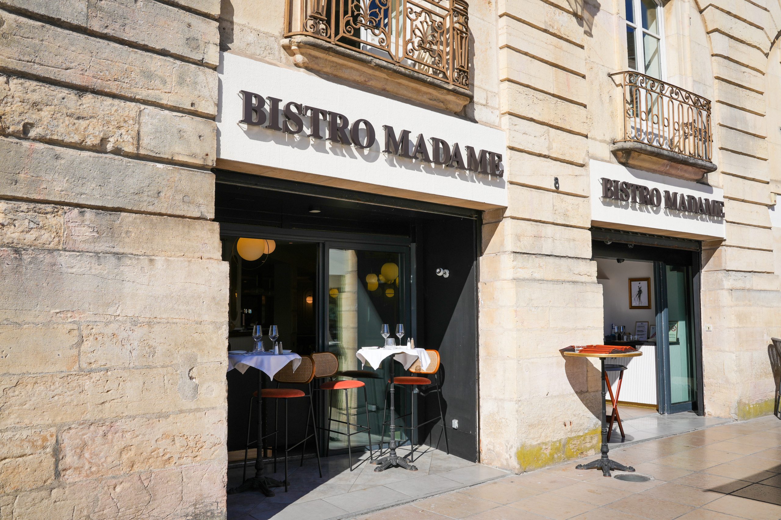 devanture-bistro-madame